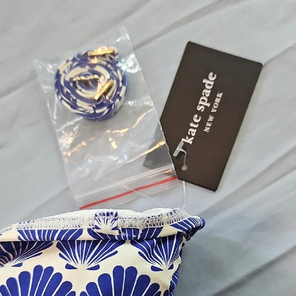 Kate‎ Spade Blue and White Scallop Headband